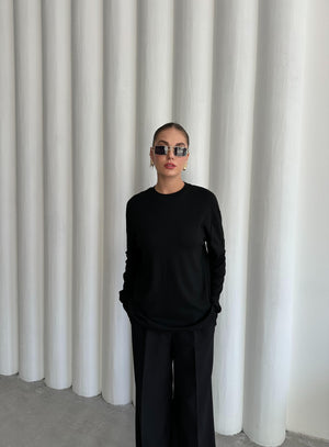 Siyah Uzun Kollu Geniş Tshirt