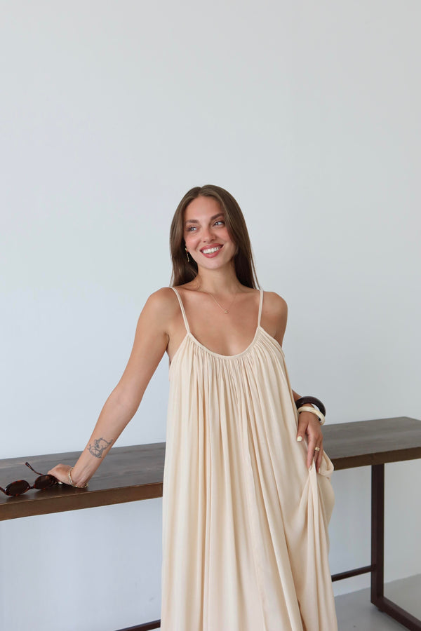 Taş Askılı Rahat Kesim Elbise