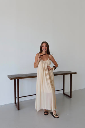 Taş Askılı Rahat Kesim Elbise