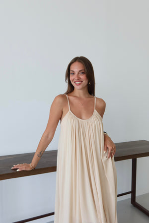 Taş Askılı Rahat Kesim Elbise