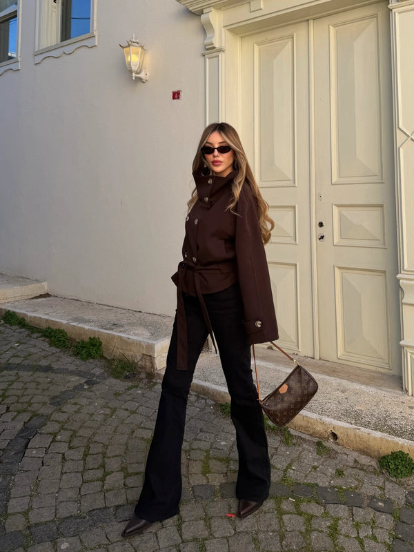 Kahverengi Dik Yakalı Kuşaklı Trençkot - 501326