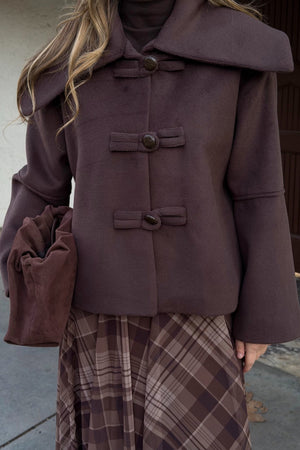 Kahverengi Düğme Detaylı Kısa Kaşe Ceket - 7675