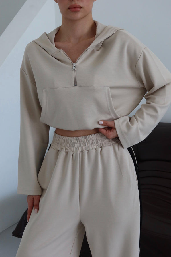 Taş Kapüşonlu Garnili Takım