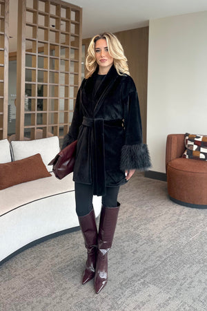 Siyah Kolu Kürklü Kaşe Ceket - 2509