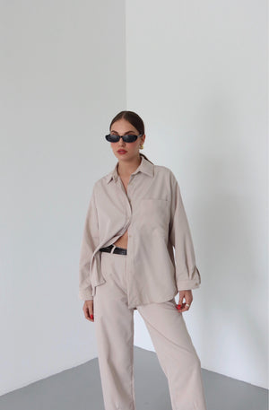 Taş Merlin Kemerli Gömlek Pantolon Takım