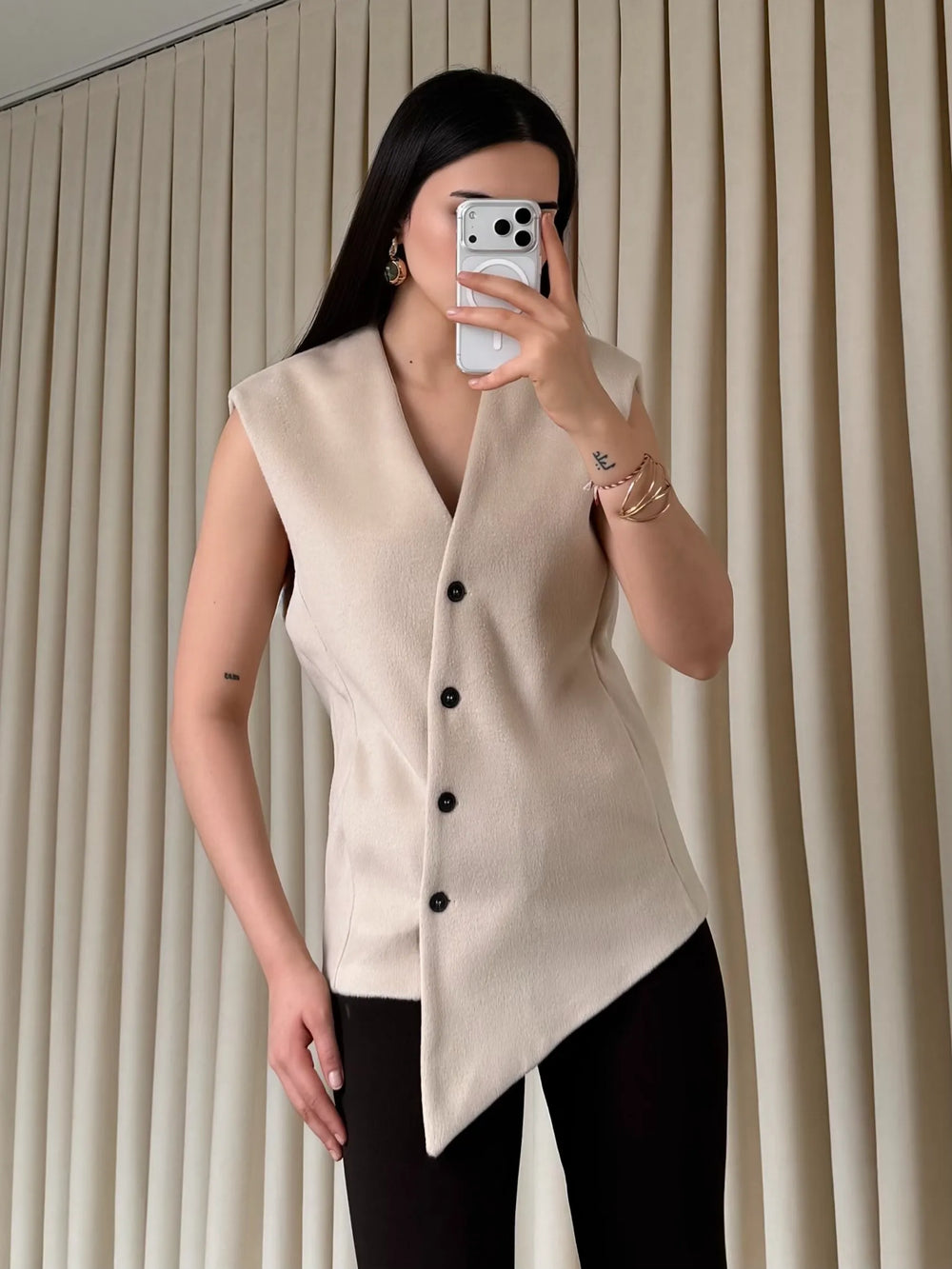 Bej Venedik Çapraz Düğmeli Yelek