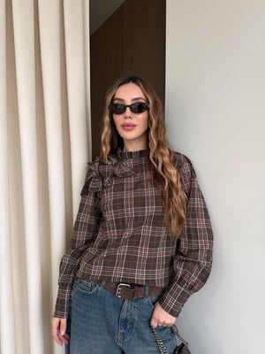 Kahverengi Yakası Fiyonk Detaylı Gömlek - 507