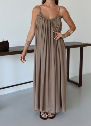 Vizon Askılı Rahat Kesim Elbise