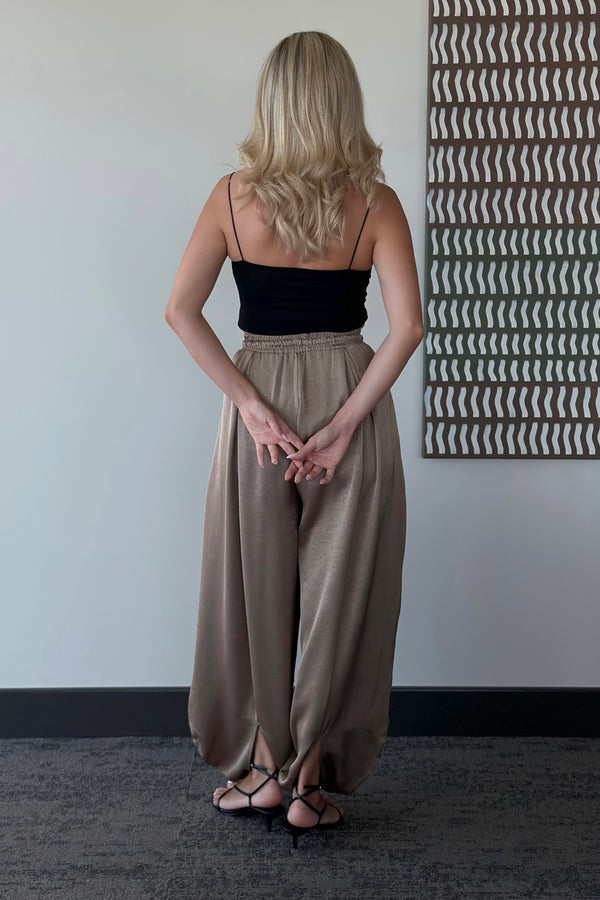 Vizon Beli Lastikli Saten Şalvar Pantolon - 51199