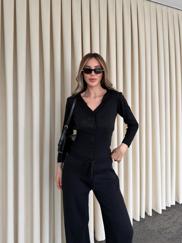 Siyah Dantelli İkili Triko Takım - 2602