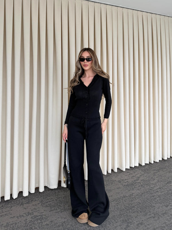 Siyah Dantelli İkili Triko Takım - 2602