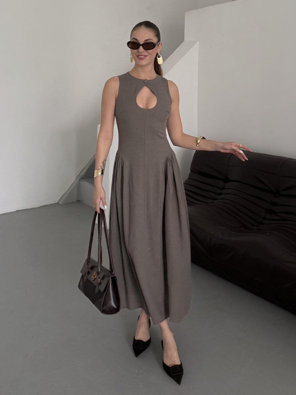 Vizon Yaka Dekolteli Bel Detaylı Elbise