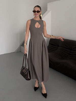 Vizon Yaka Dekolteli Bel Detaylı Elbise